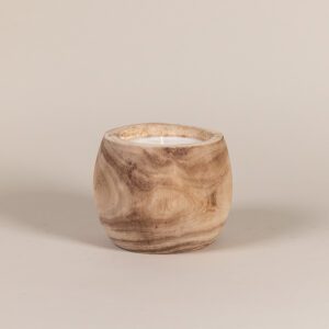 כלי עץ מעוגל בהיר